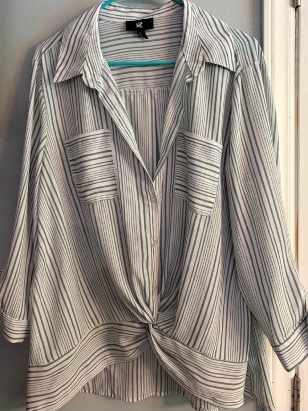 Iz Byer White and Green Striped Button-Front Tie Hem Shirt